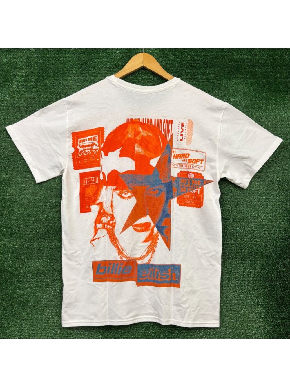 Billie Eilish Hit Me Hard And Soft Tour UO Exclusive T-Shirt Size Large